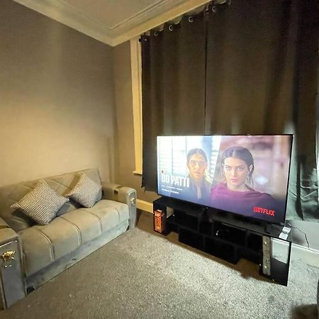 30 Percent Off Weekly Stays - 6 Bedroom House - 11 Beds Blackpool Kültér fotó