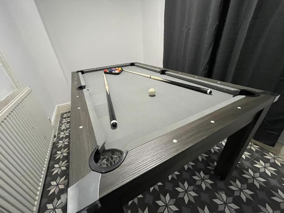 30 Percent Off Weekly Stays - 6 Bedroom House - 11 Beds Blackpool Kültér fotó