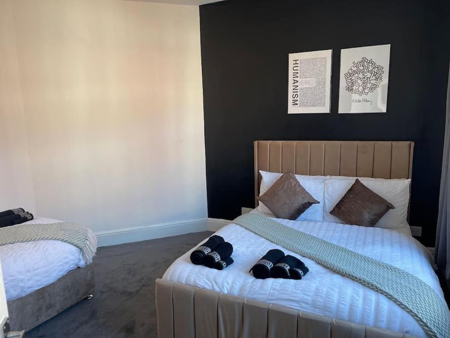 30 Percent Off Weekly Stays - 6 Bedroom House - 11 Beds Blackpool Kültér fotó